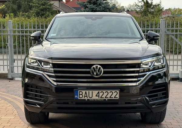 Volkswagen Touareg cena 180000 przebieg: 121000, rok produkcji 2018 z Augustów małe 742